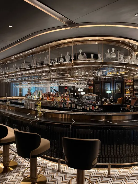 City Hotel: lifestyle photo by Sofia Bornyakova