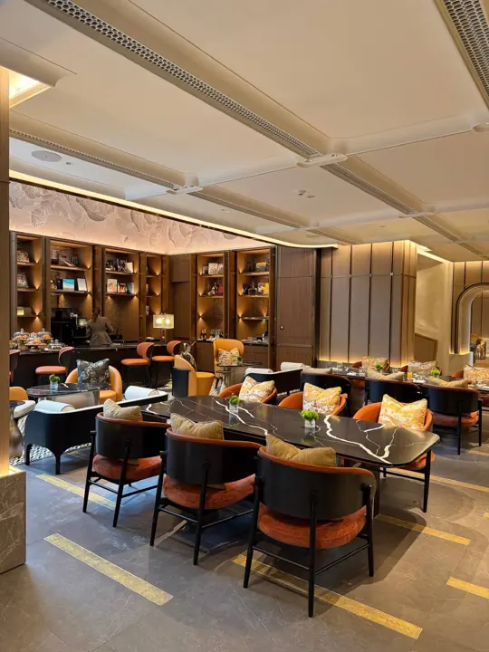 City Hotel: lifestyle photo by Sofia Bornyakova