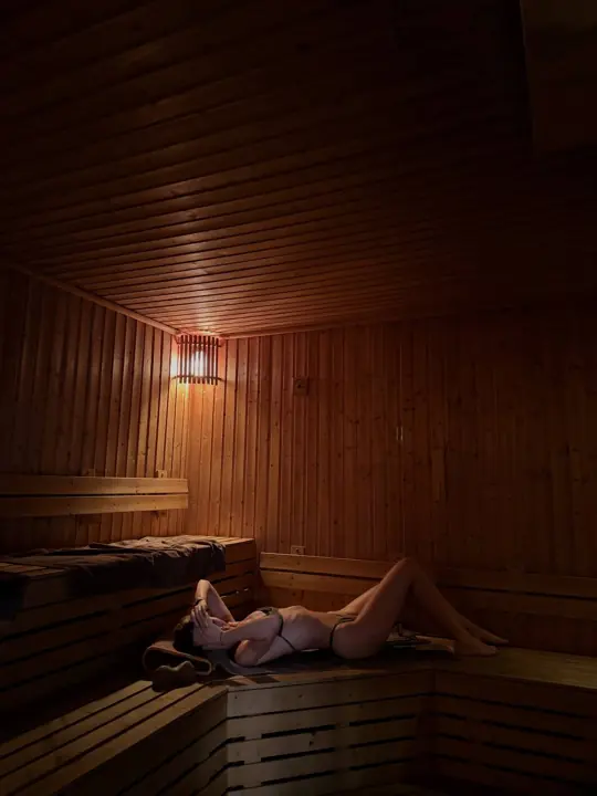 Onsen & Sauna: lifestyle photo by Sofia Bornyakova