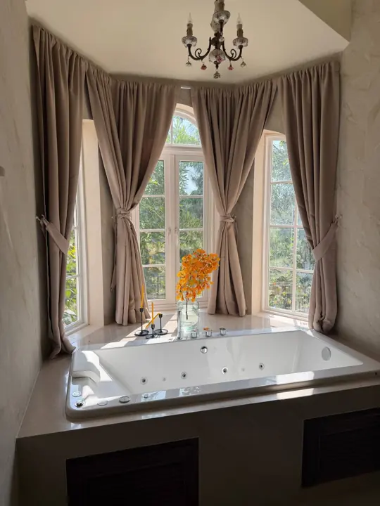 The Villa: lifestyle photo by Sofia Bornyakova