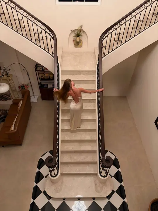 The Villa: lifestyle photo by Sofia Bornyakova