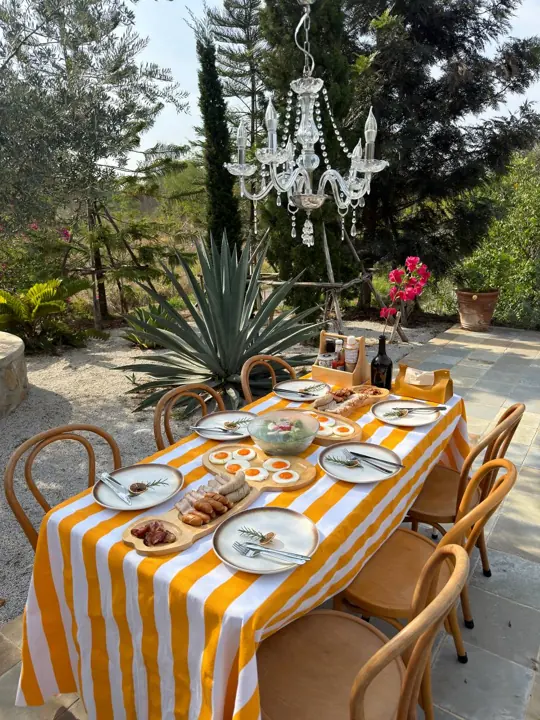 The Villa: lifestyle photo by Sofia Bornyakova